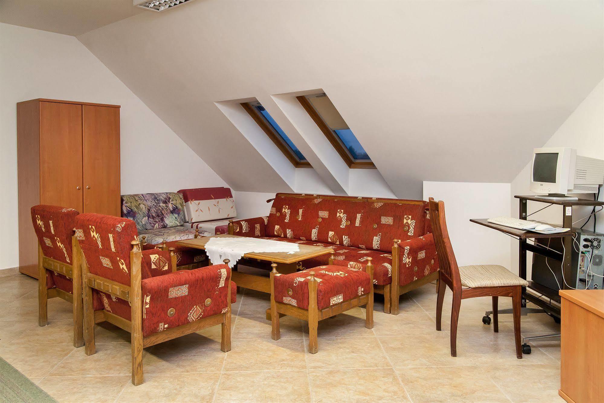 Malom Panzio Bed & Breakfast Kiskunfélegyháza Екстериор снимка